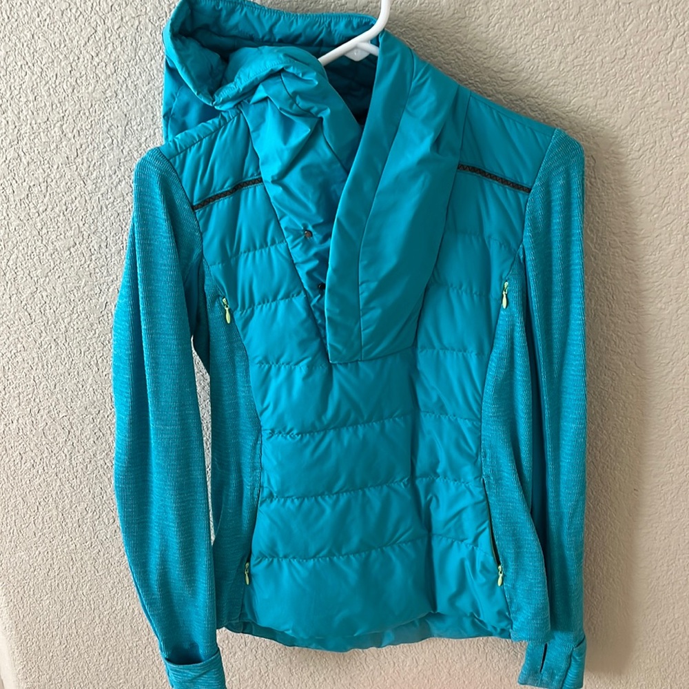Lululemon pullover